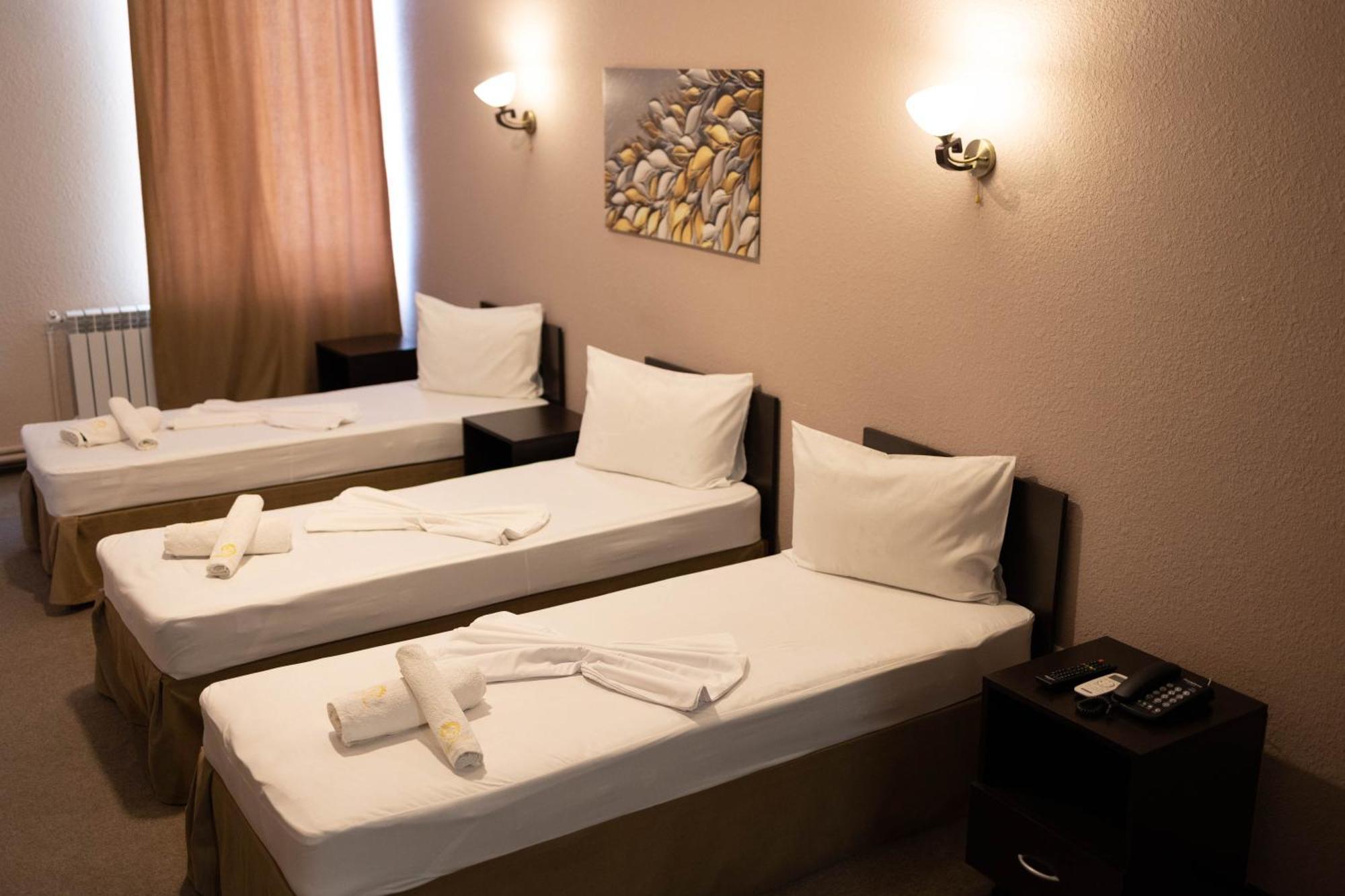 Richmind Hotel Vagharshapat Kültér fotó