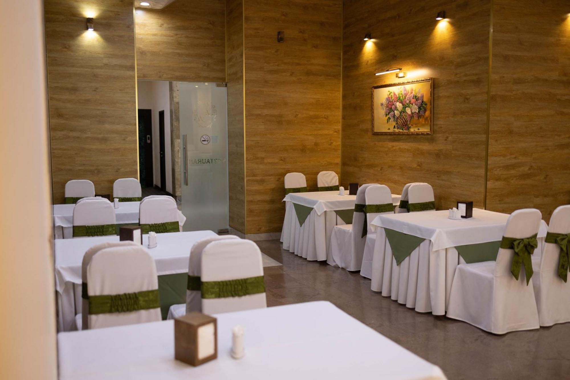 Richmind Hotel Vagharshapat Kültér fotó