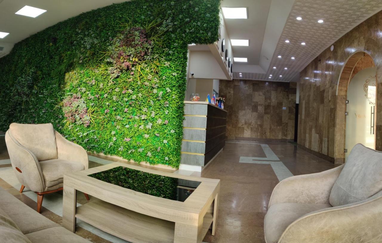 Richmind Hotel Vagharshapat Kültér fotó