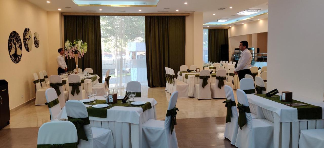 Richmind Hotel Vagharshapat Kültér fotó