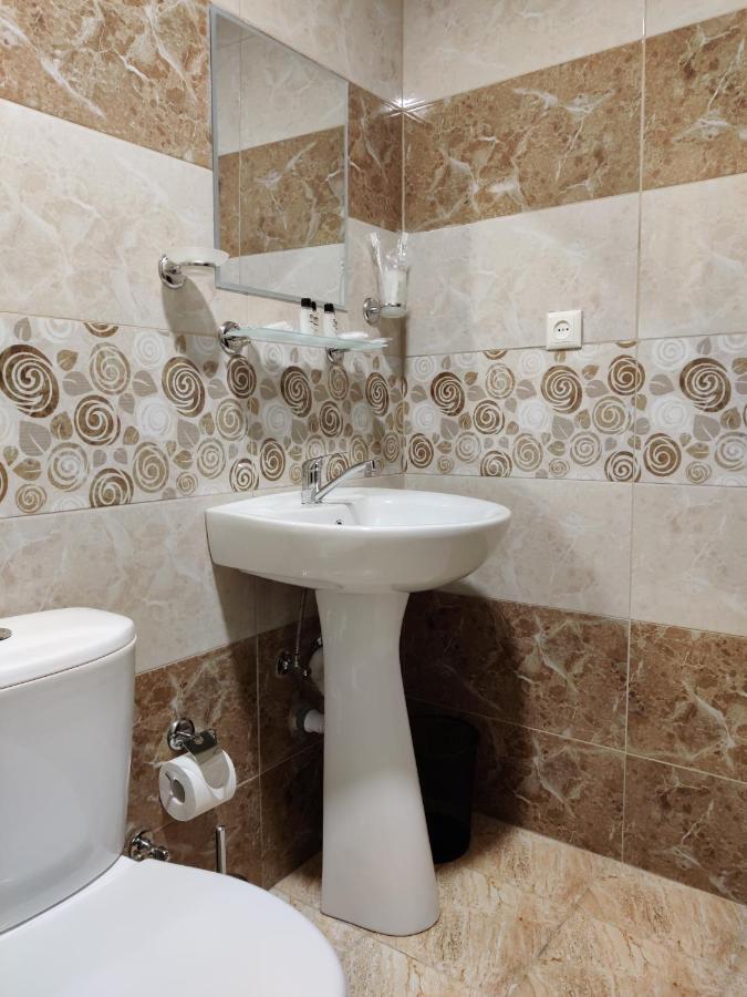 Richmind Hotel Vagharshapat Kültér fotó